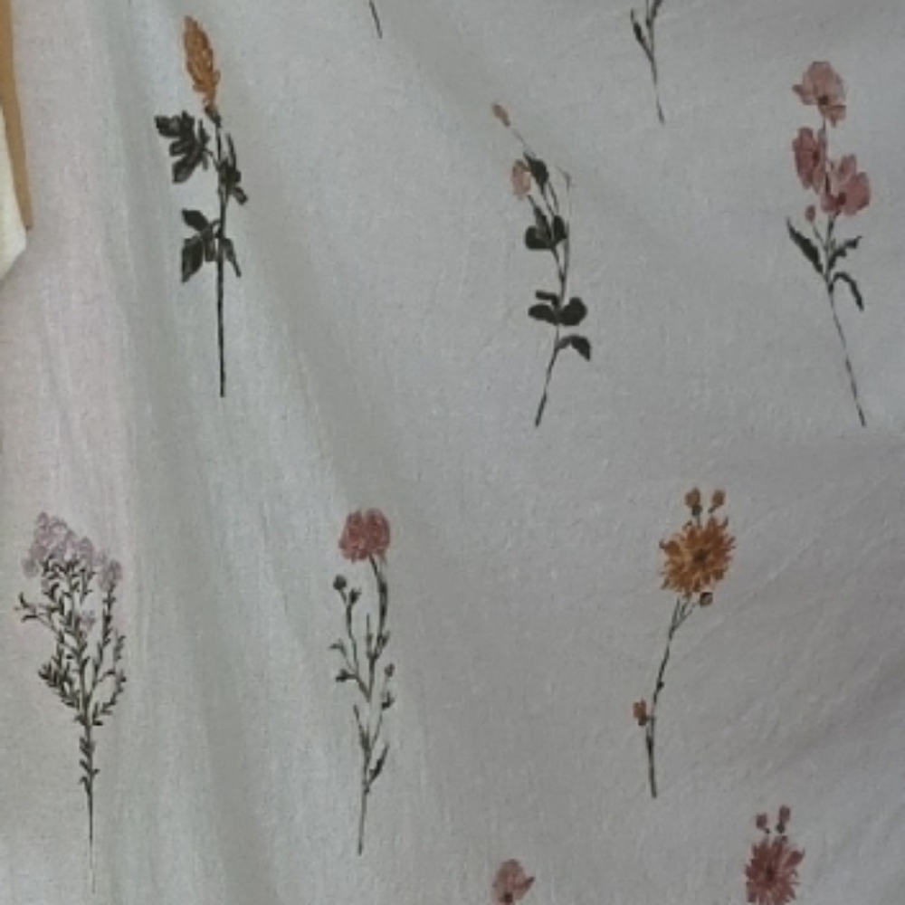 CLEARANVE NWOT Classic Cotton Shabby Outer Flower Shower Curtain Never Used - Picture 10 of 10